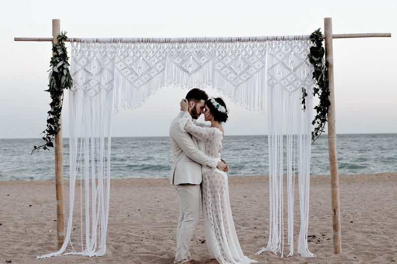 Wedding couple under the stars